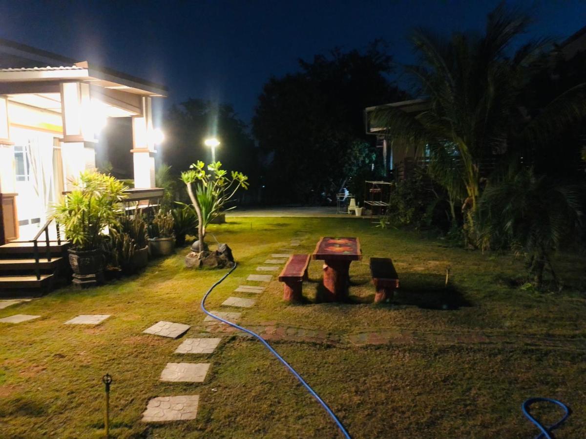 มุกดาสวรรค์ รีสอร์ท - Mukda Sawan Resort Mukdahan Zewnętrze zdjęcie